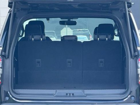Used 2022 Ford Expedition Limited AWD/4WD image 36