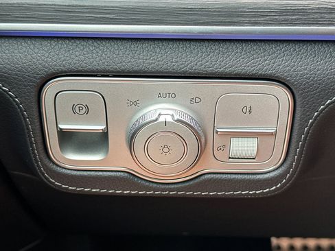 New 2026 Mercedes-Benz GLE 53 AMG 4MATIC Coupe image 31