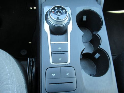 Used 2022 Ford Escape SE w/ Convenience Package FWD image 25