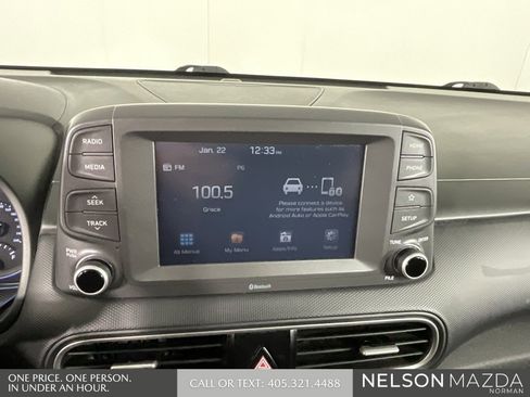 Used 2021 Hyundai Kona SE image 35