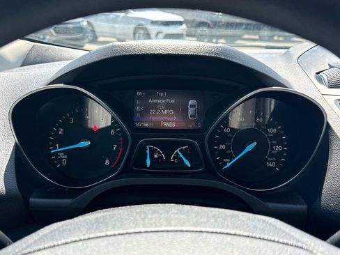 Used 2018 Ford Escape SE FWD image 35