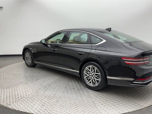 Certified 2025 Genesis G80 2.5T image 4