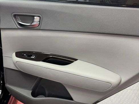 Used 2016 Kia Optima EX w/ Premium Package FWD image 22