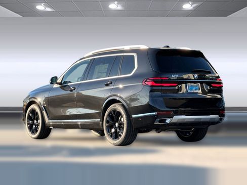 New 2026 BMW X7 xDrive40i AWD/4WD image 3