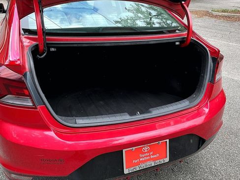 Used 2020 Hyundai Elantra SEL FWD image 35