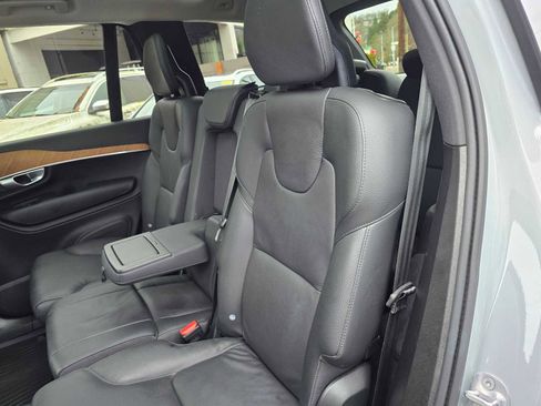 Certified 2024 Volvo XC90 T8 Plus w/ Protection Package Premier image 17