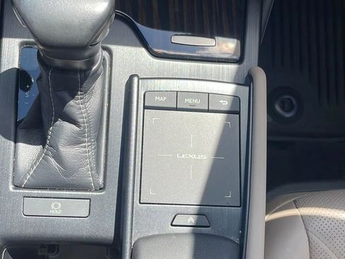 Used 2020 Lexus ES 350 w/ Accessory Package FWD image 18