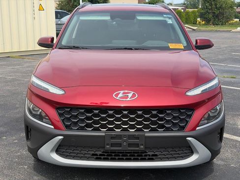 Used 2023 Hyundai Kona SEL w/ Convenience Package AWD/4WD image 2