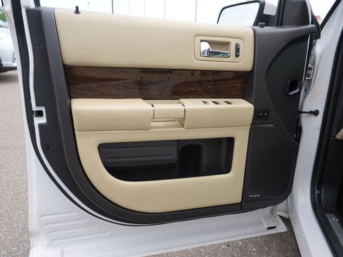 Used 2019 Ford Flex Limited w/ Equipment Group 303A AWD/4WD image 14