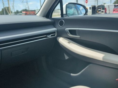 New 2026 Hyundai Sonata SE FWD image 18