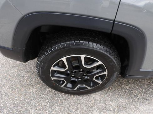 Used 2021 Jeep Compass Trailhawk AWD/4WD image 19
