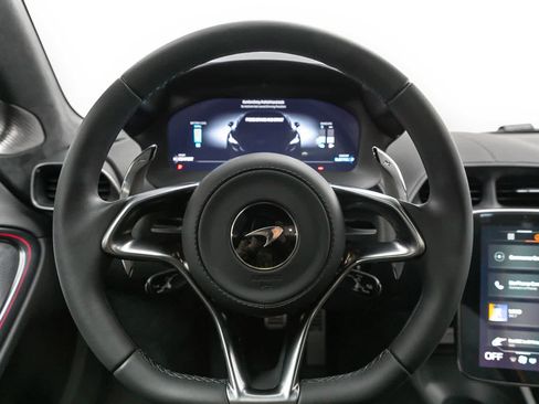 Used 2023 McLaren Artura RWD image 11