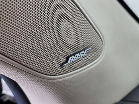 Certified 2025 Honda Pilot Touring image 25