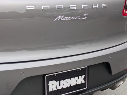Used 2015 Porsche Macan S AWD/4WD image 18