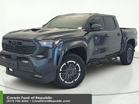 Used 2024 Toyota Tacoma TRD Sport w/ TRD Sport Premium Package AWD/4WD image 1