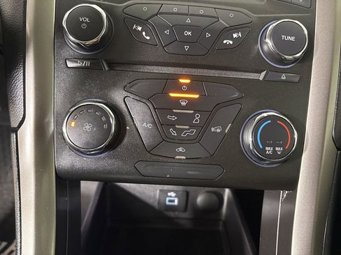 Used 2018 Ford Fusion S image 17