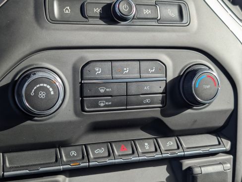 Certified 2022 Chevrolet Silverado 1500 Custom w/ Safety Confidence Package image 19