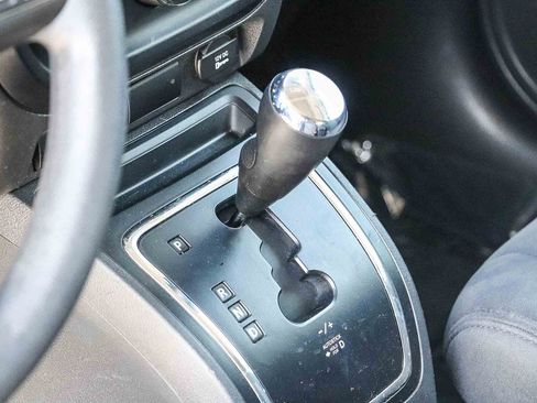 Used 2017 Jeep Patriot Sport w/ Power Value Group FWD image 21