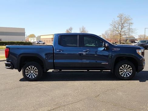 Used 2020 GMC Sierra 1500 AT4 w/ AT4 Premium Package image 5