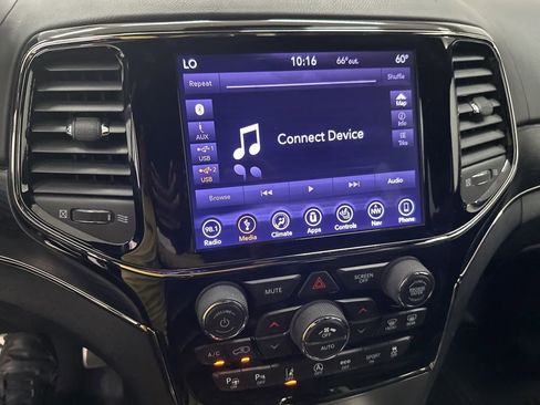 Used 2019 Jeep Grand Cherokee High Altitude RWD image 18