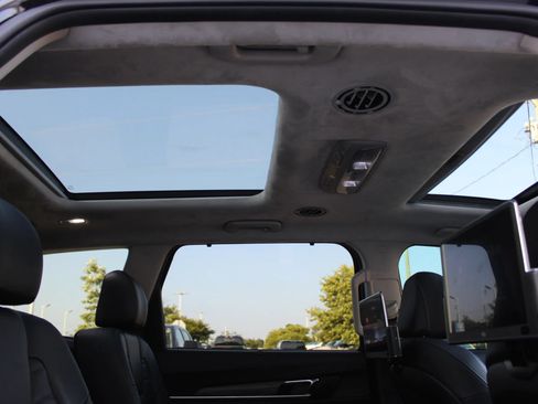 Used 2021 Kia Telluride SX w/ SX Prestige Package AWD/4WD image 26