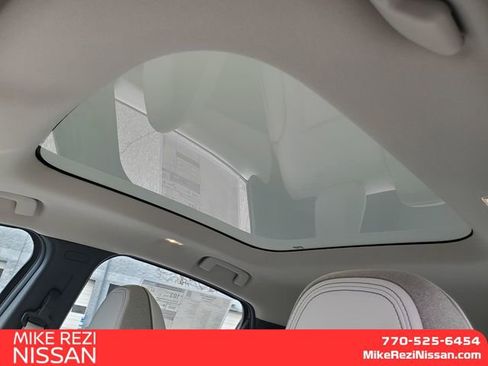 New 2026 Nissan Leaf Platinum+ w/ Cargo Package (Platinum+) FWD image 14