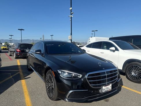 Used 2023 Mercedes-Benz S 580e 4MATIC Sedan image 3