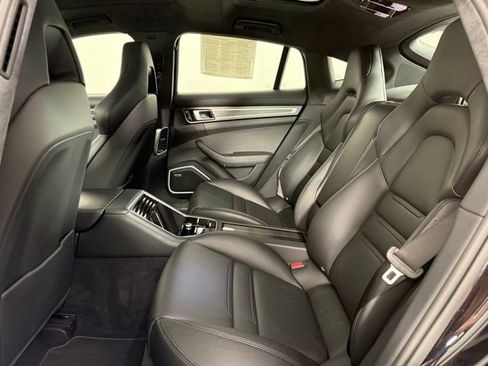 Used 2021 Porsche Panamera GTS image 22