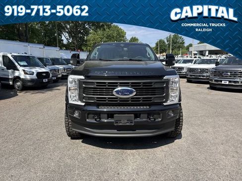 New 2026 Ford F450 XLT w/ XLT Value Package AWD/4WD image 3