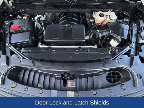 Used 2025 Cadillac Escalade ESV Premium Luxury w/ LPO, Floor Liner Package image 34