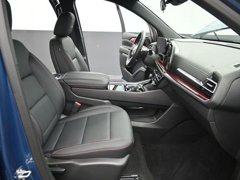 Used 2025 Chevrolet Traverse Z71 w/ Driver Confidence Package AWD/4WD image 25