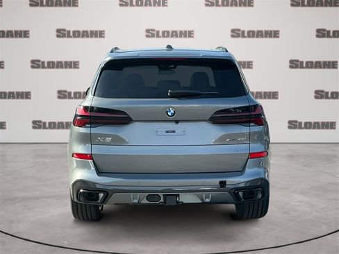 New 2026 BMW X5 xDrive40i w/ M Sport Package image 4