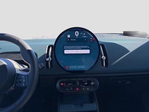 Certified 2025 MINI Cooper Countryman S AWD/4WD image 16