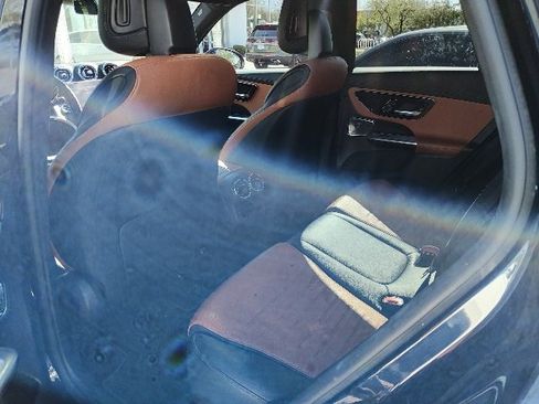 Used 2023 Mercedes-Benz GLC 300 GLC 300 image 3