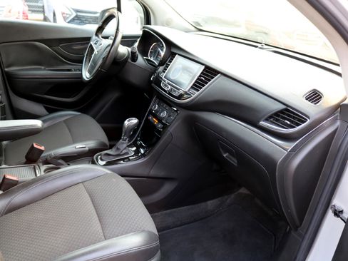 Used 2019 Buick Encore Preferred w/ Safety Package image 43