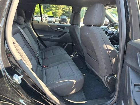 Used 2025 Chevrolet Equinox LT AWD/4WD image 24