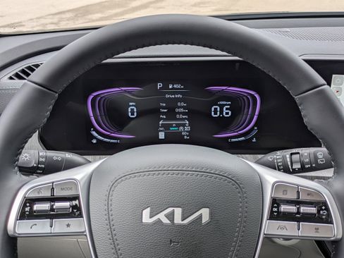 New 2025 Kia Telluride EX image 35