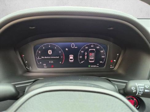 Used 2024 Honda Accord EX image 11