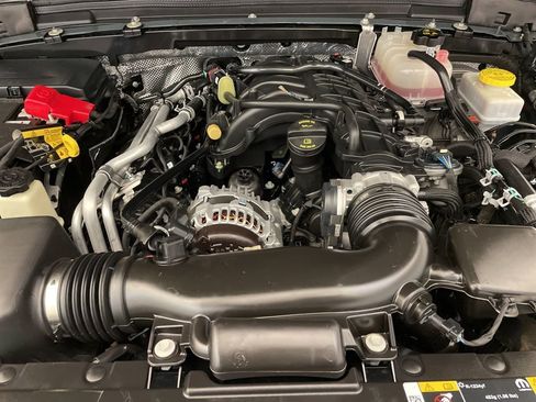 Certified 2024 Jeep Wrangler Sahara w/ Technology Group image 30