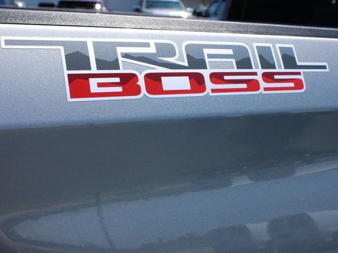 New 2026 Chevrolet Silverado 1500 LT Trail Boss w/ Convenience Package II AWD/4WD image 14