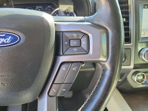 Used 2019 Ford Expedition Platinum RWD image 23