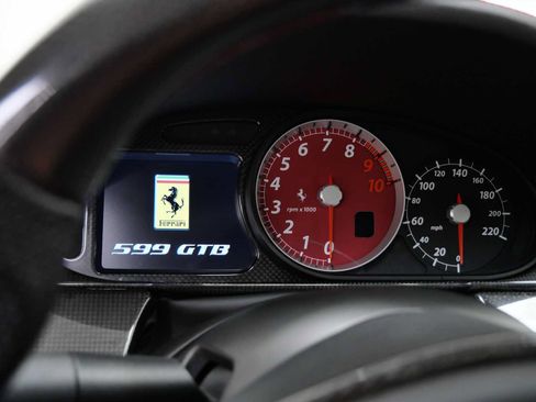 Used 2009 Ferrari 599 GTB Fiorano RWD image 19