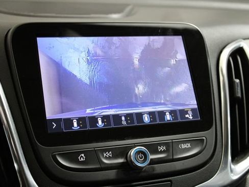 Used 2020 Chevrolet Equinox Premier AWD/4WD image 25