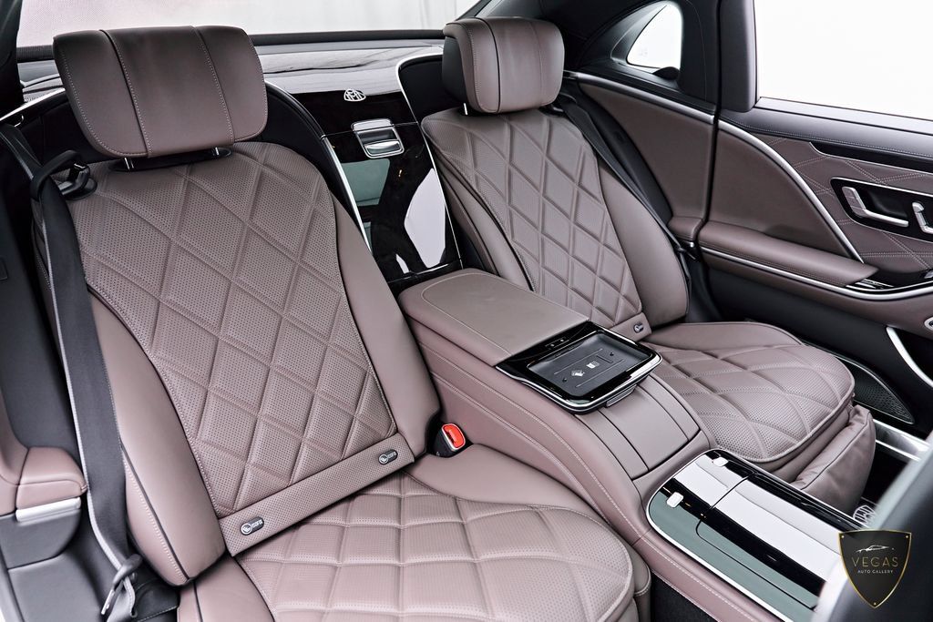 Used 2024 Mercedes-Benz Maybach S 680 4MATIC image 52