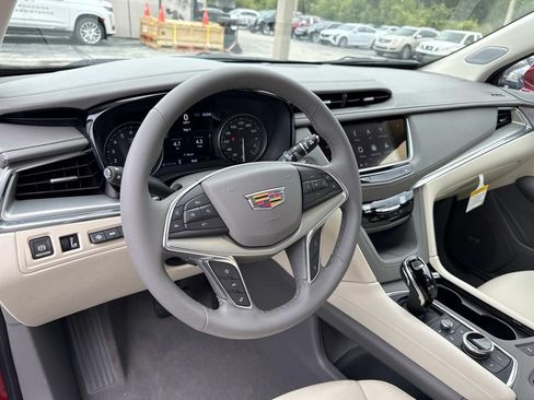 New 2026 Cadillac XT5 Premium Luxury w/ Driver Assist Package FWD image 32