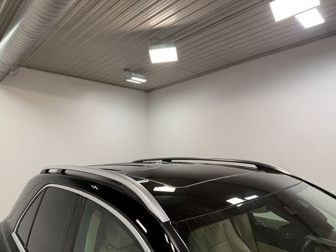 Used 2023 Mercedes-Benz GLE 350 GLE 350 w/ 3rd Row Seat Package image 45