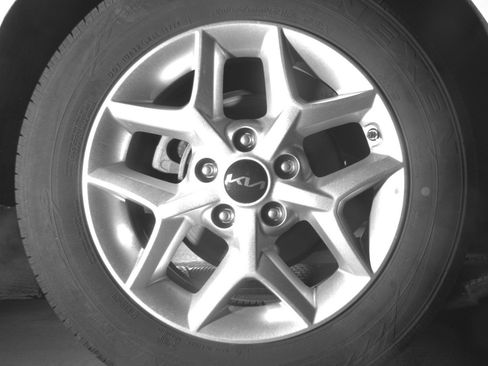 Used 2025 Kia Soul LX w/ LX Technology Package FWD image 15
