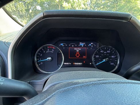 Used 2019 Ford F250 Lariat w/ Lariat Value Package AWD/4WD image 16