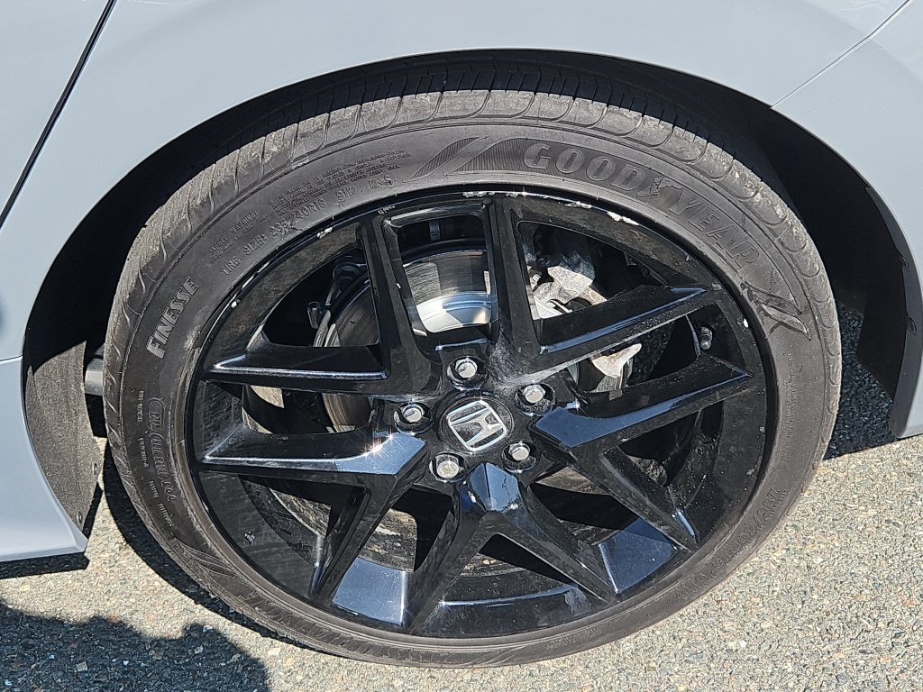Certified 2025 Honda Civic Sport image 8