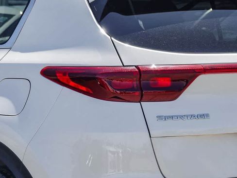 Used 2020 Kia Sportage EX FWD image 7